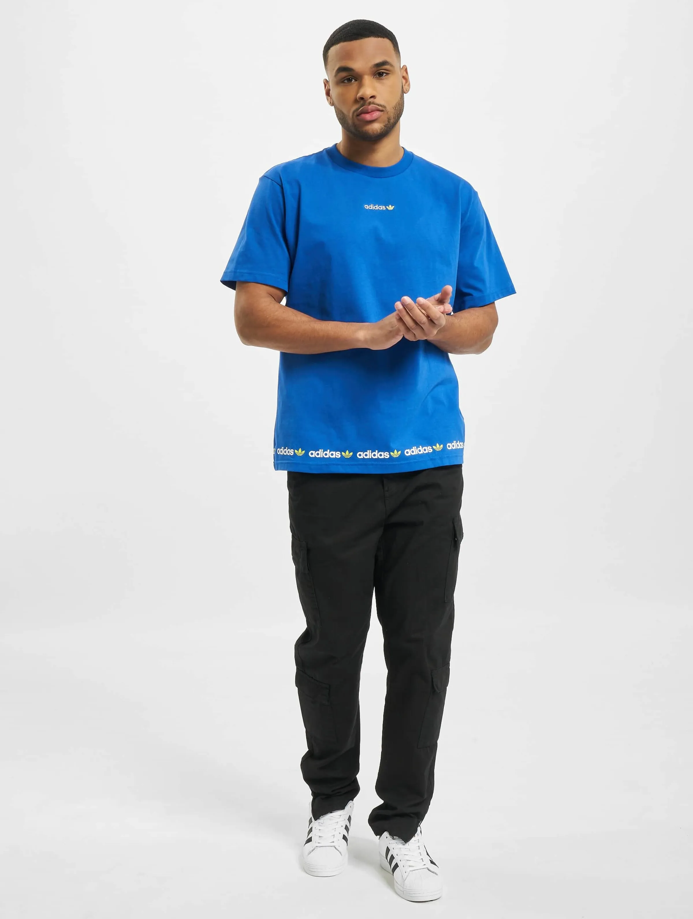 adidas Originals Linear Repeat