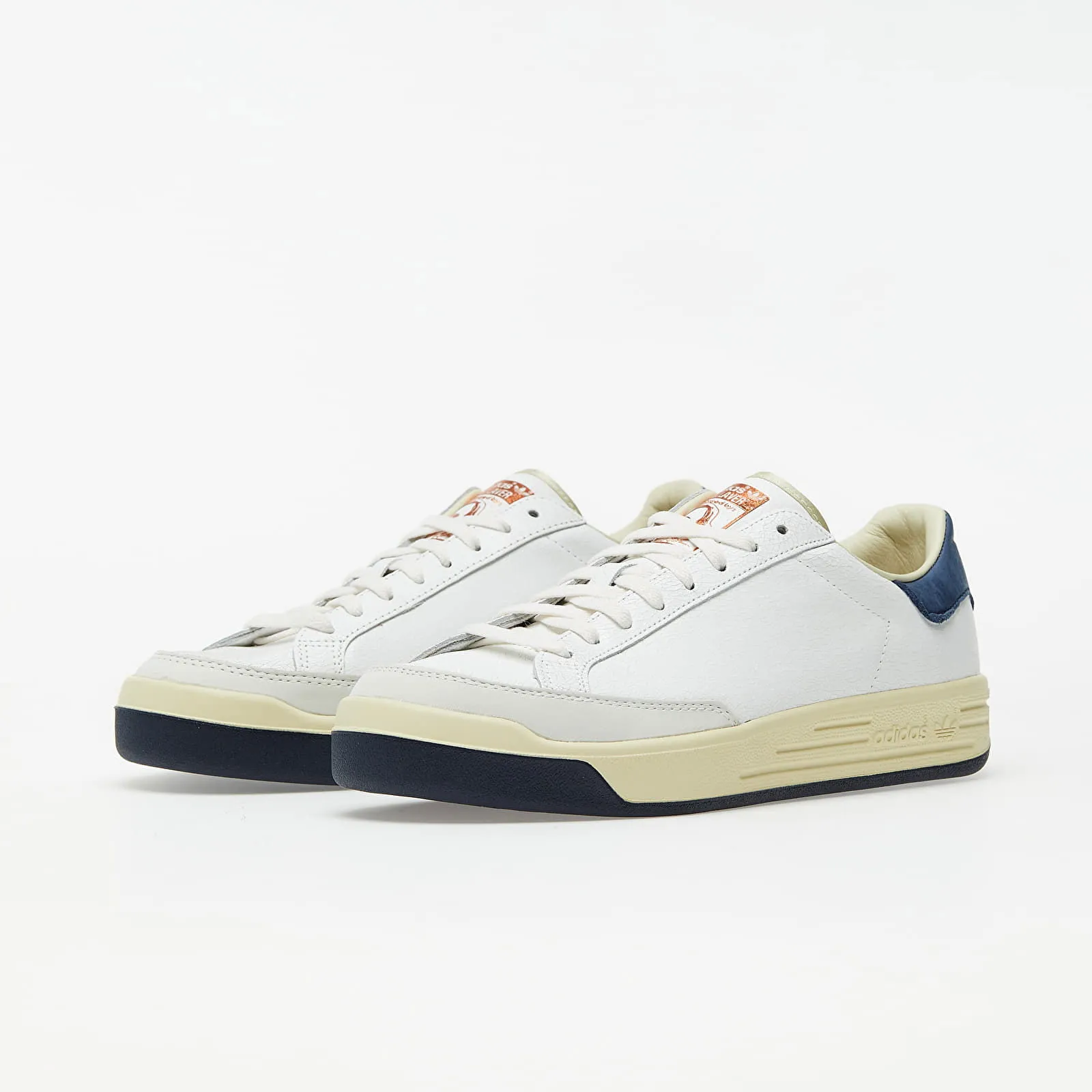 adidas Originals Rod Laver Cracked
