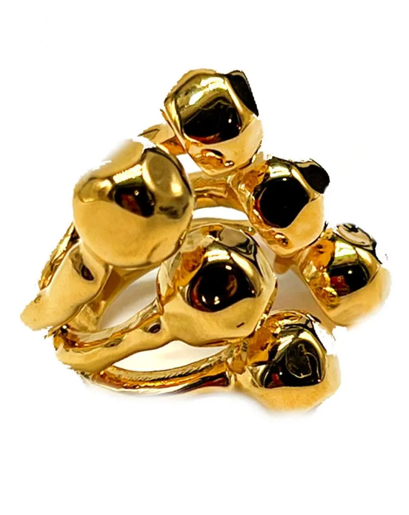ANILLO DORADO DE TRES HILERAS CON CANTOS REDONDEADOS