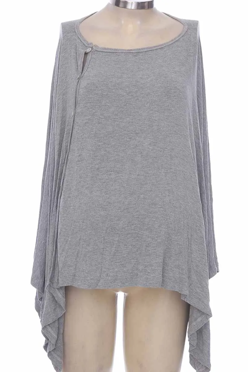 BLUSA COLOR GRIS  SER MAMA