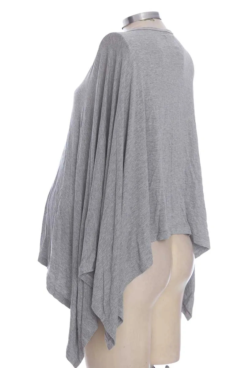 BLUSA COLOR GRIS  SER MAMA