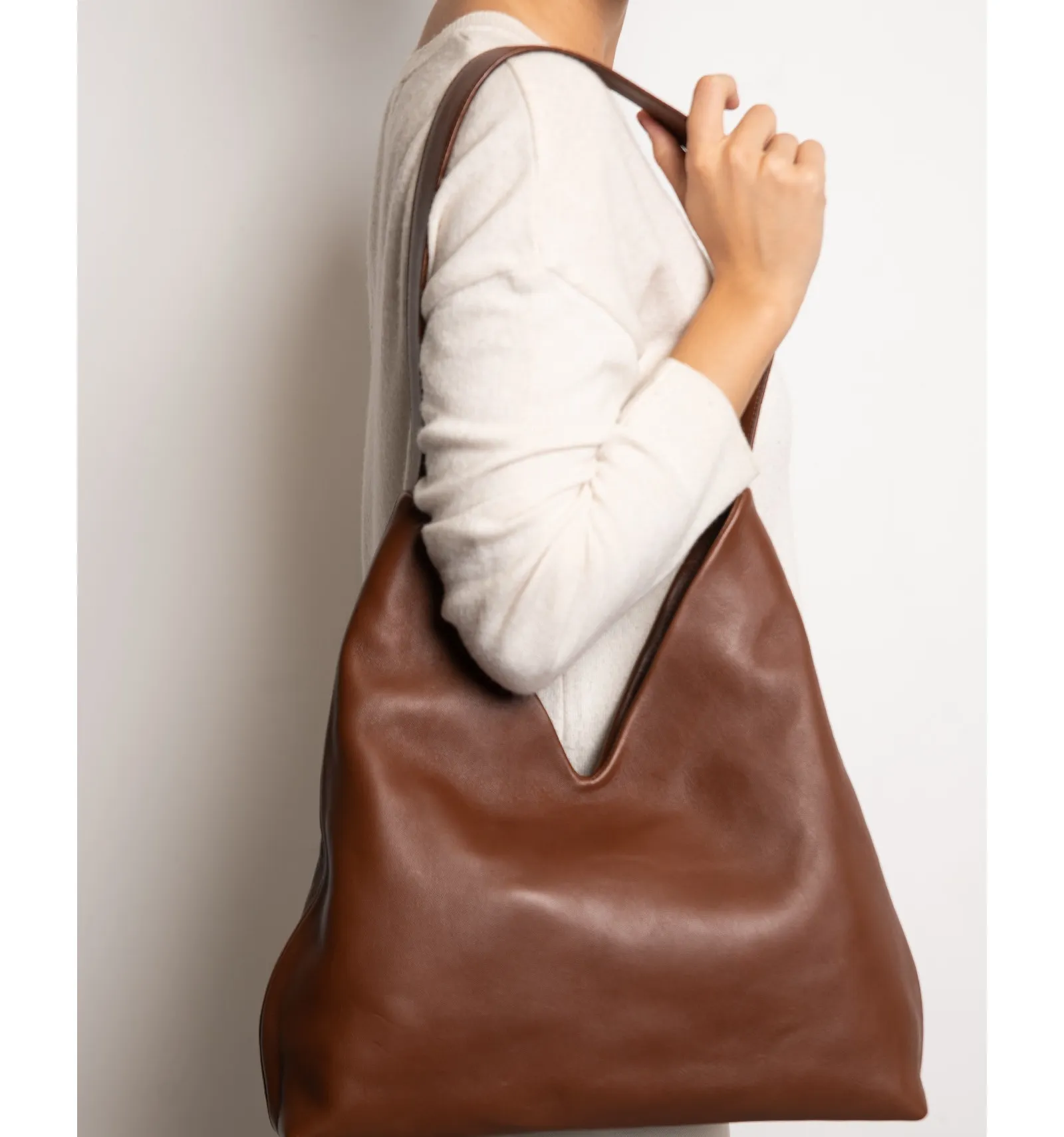 BOLSO DE PIEL NATERRA