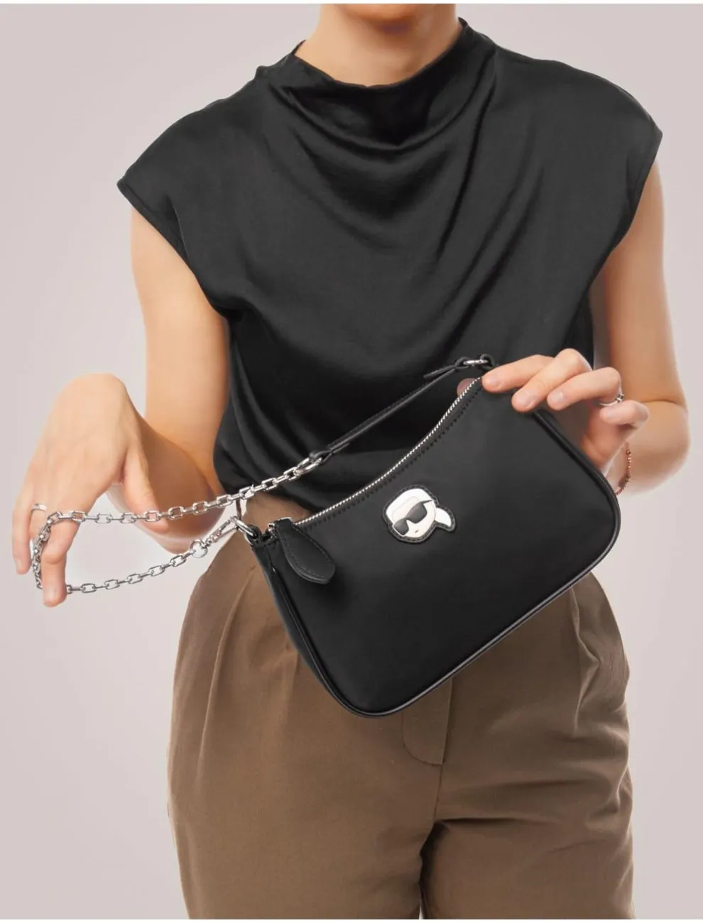 Bolso Karl Lagerfeld K/ikonik 2.0 Nylon Sm Zip Sb Negro