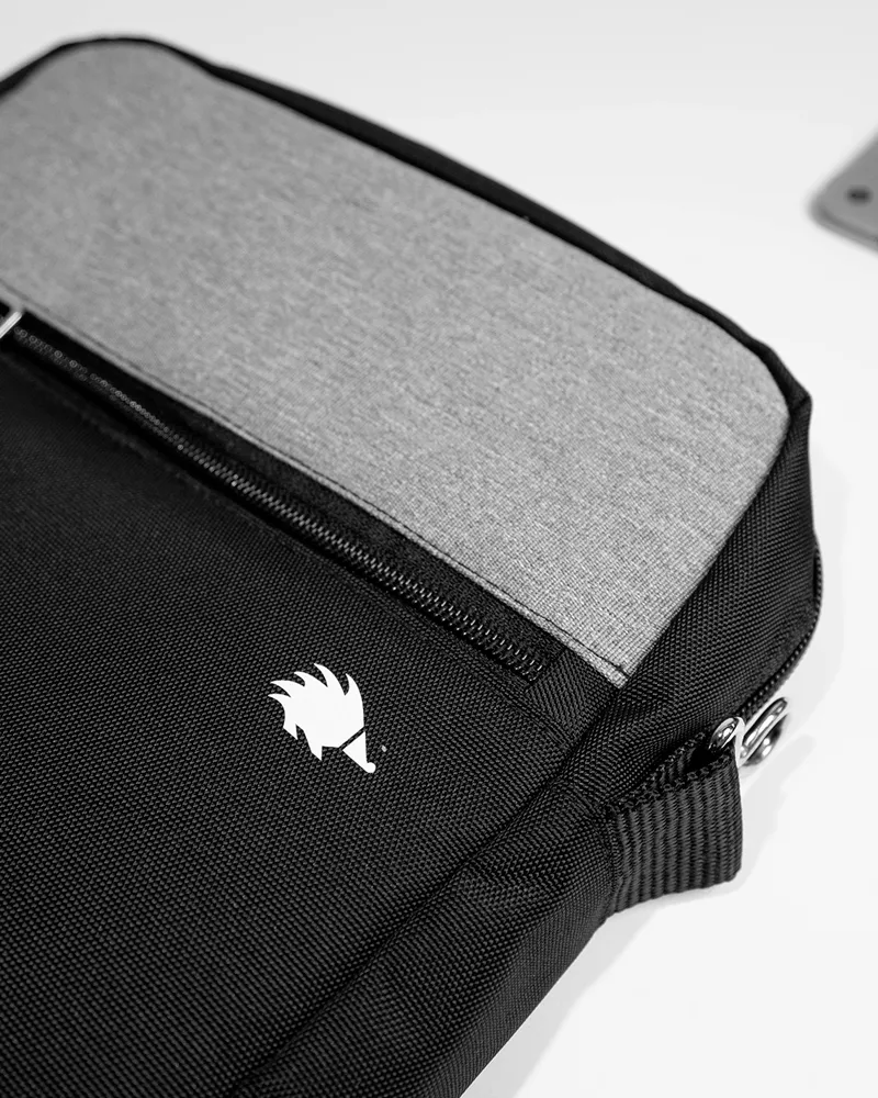 BOLSO PORTA TABLET BLACK/GREY