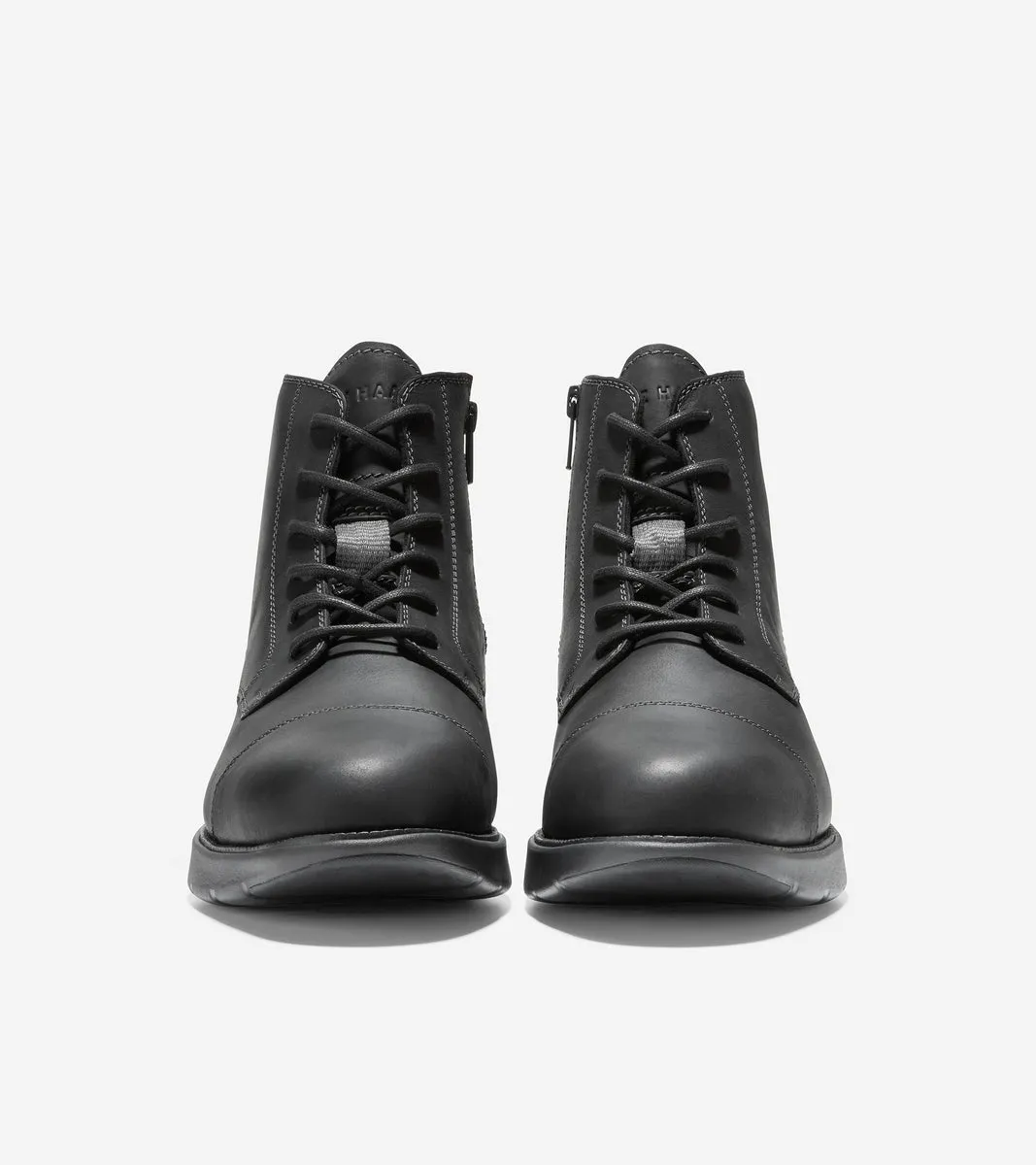 Bota Negra Acolchada con Cordones para Hombre | Grand Atlantic Boot