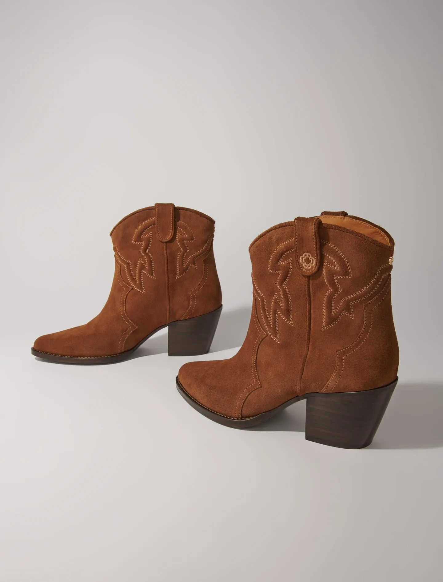 Botines cowboy de ante