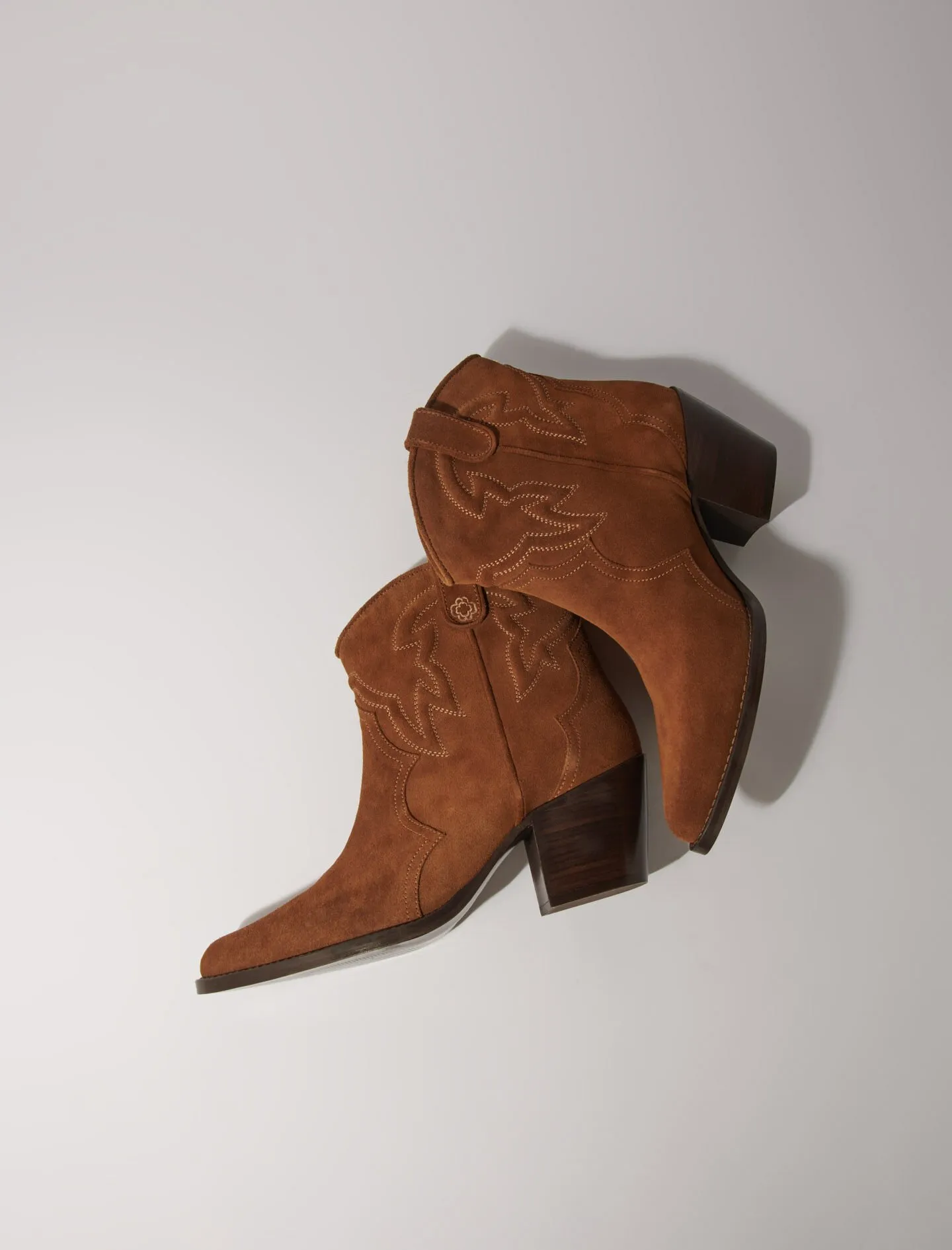 Botines cowboy de ante