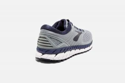 Brooks Beast 18