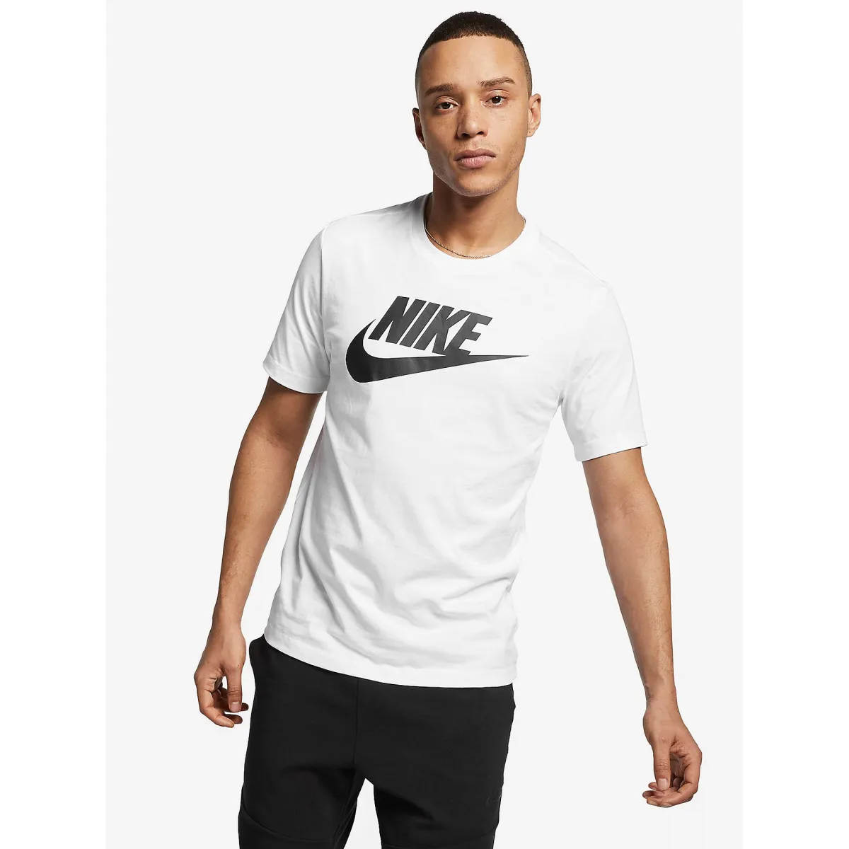 Camiseta Nike Sportswear Icon Futura