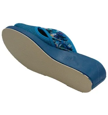 Chanclas mujer estar en casa tiras cruzadas Muñoz y Tercero en azul