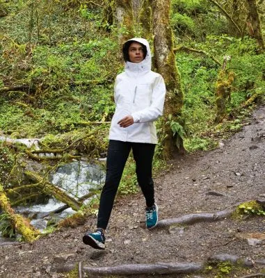 Chaqueta shell impermeable Hikebound™ para mujer
