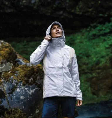Chaqueta shell impermeable Hikebound™ para mujer