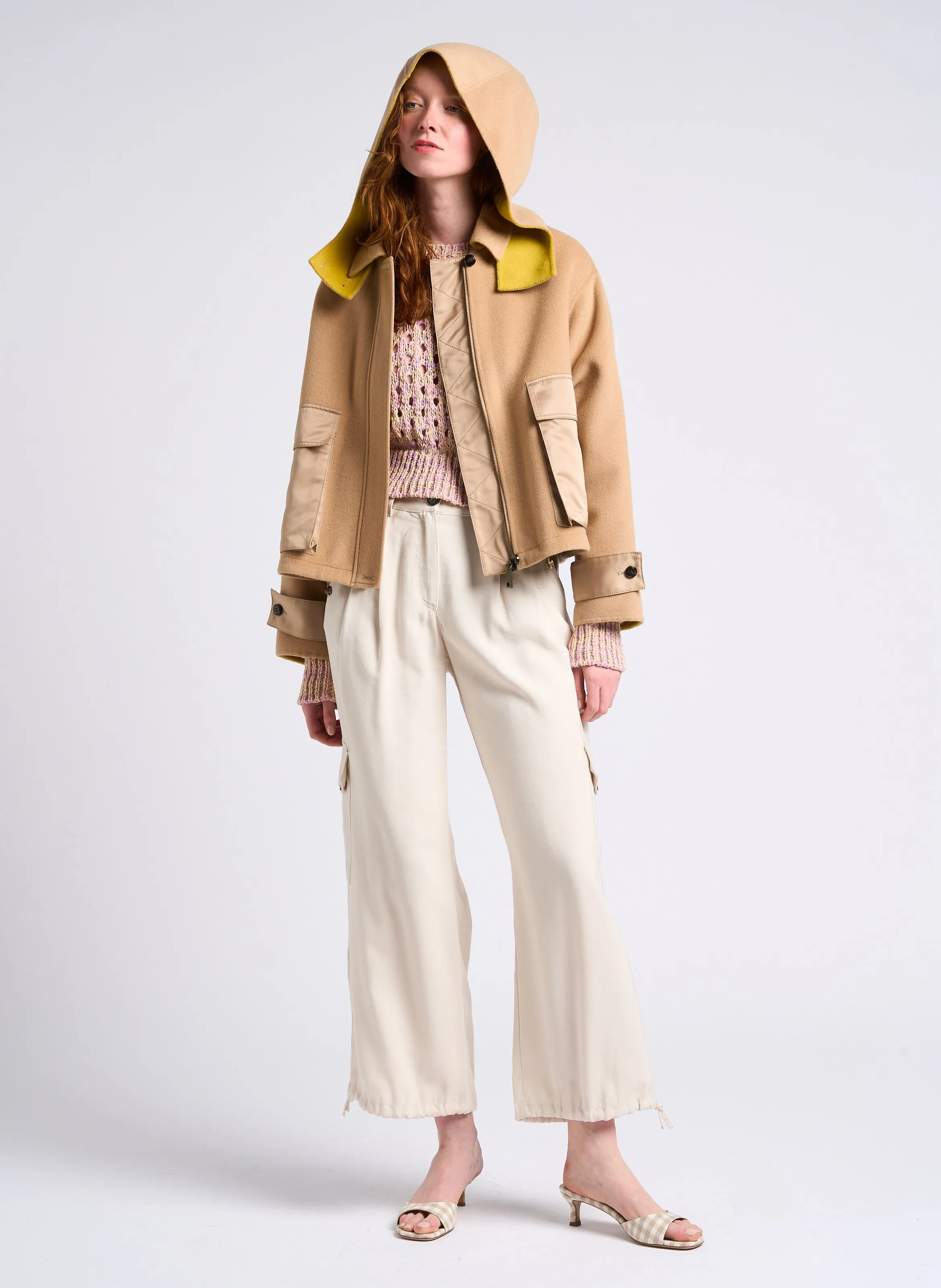 CORVINO  PANTALóN CARGO ANCHO EN BLANCO