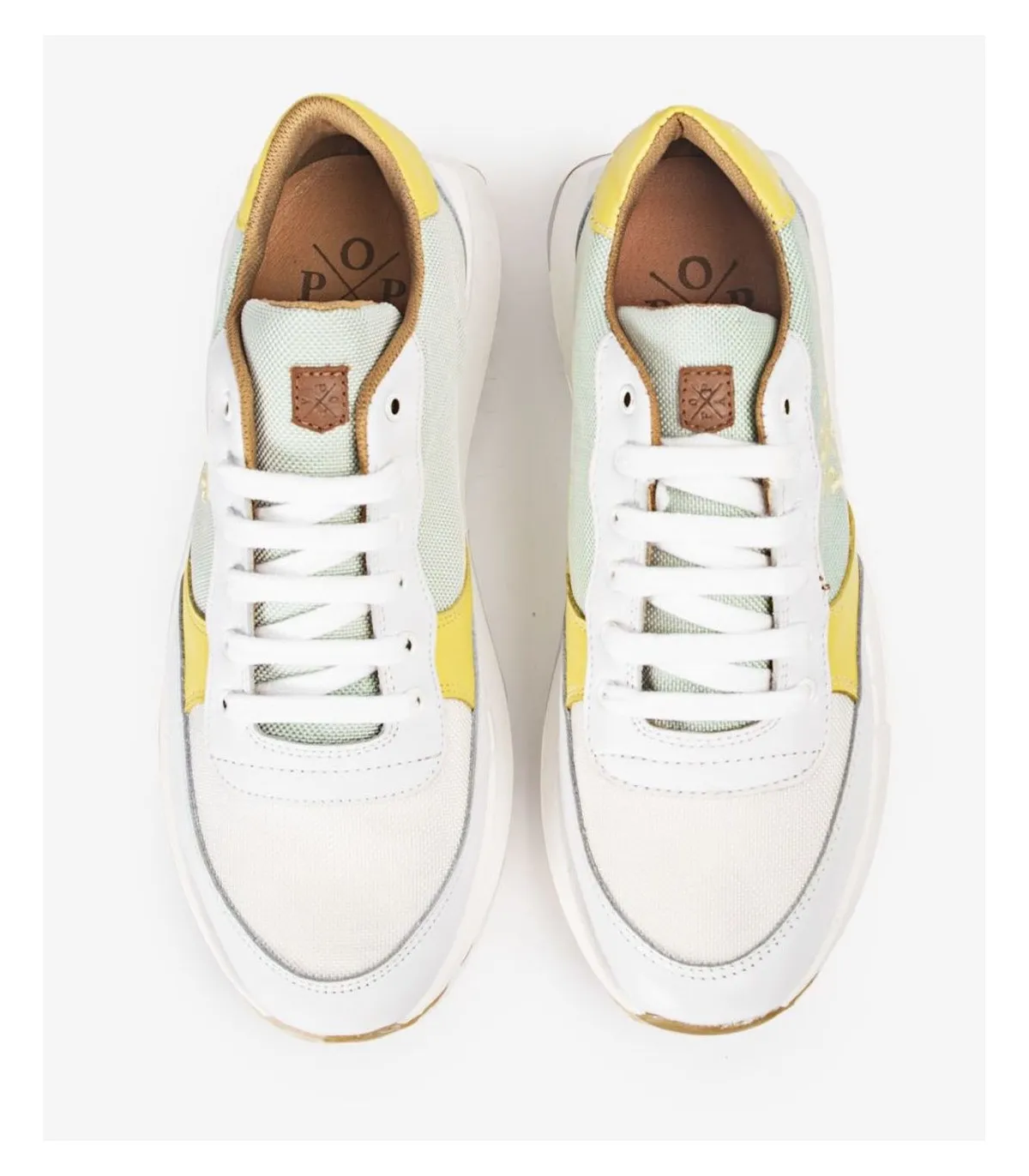 Deportivo combinado en color blanco y menta