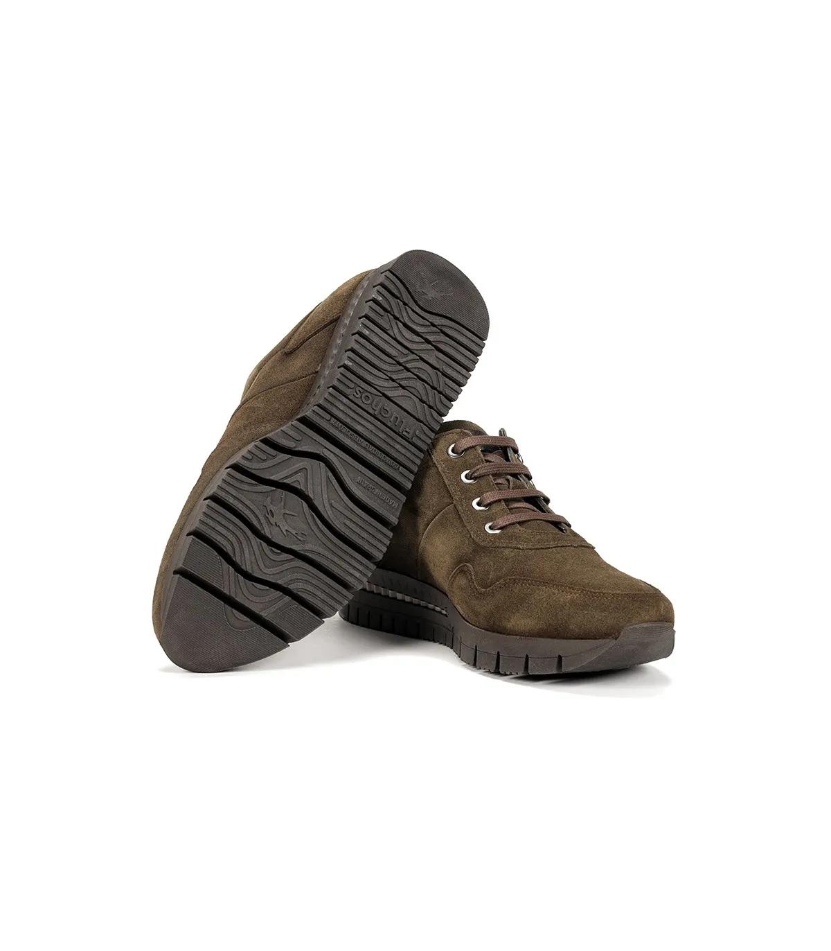 Deportivo con cordones en verde bosque