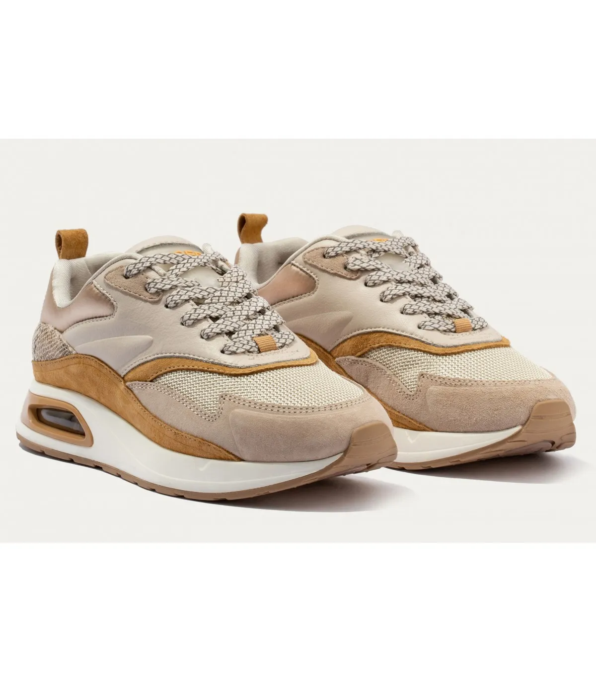Deportivo con cámara de aire en color cuero