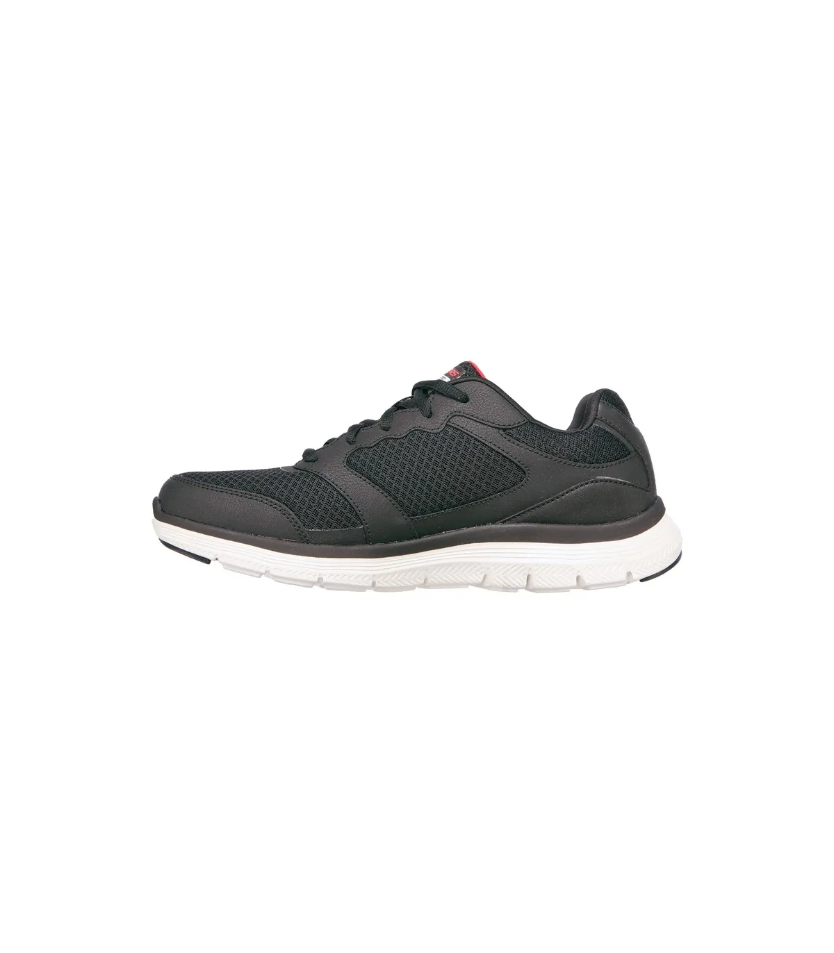 Deportivo de color negro con la suela en blanco