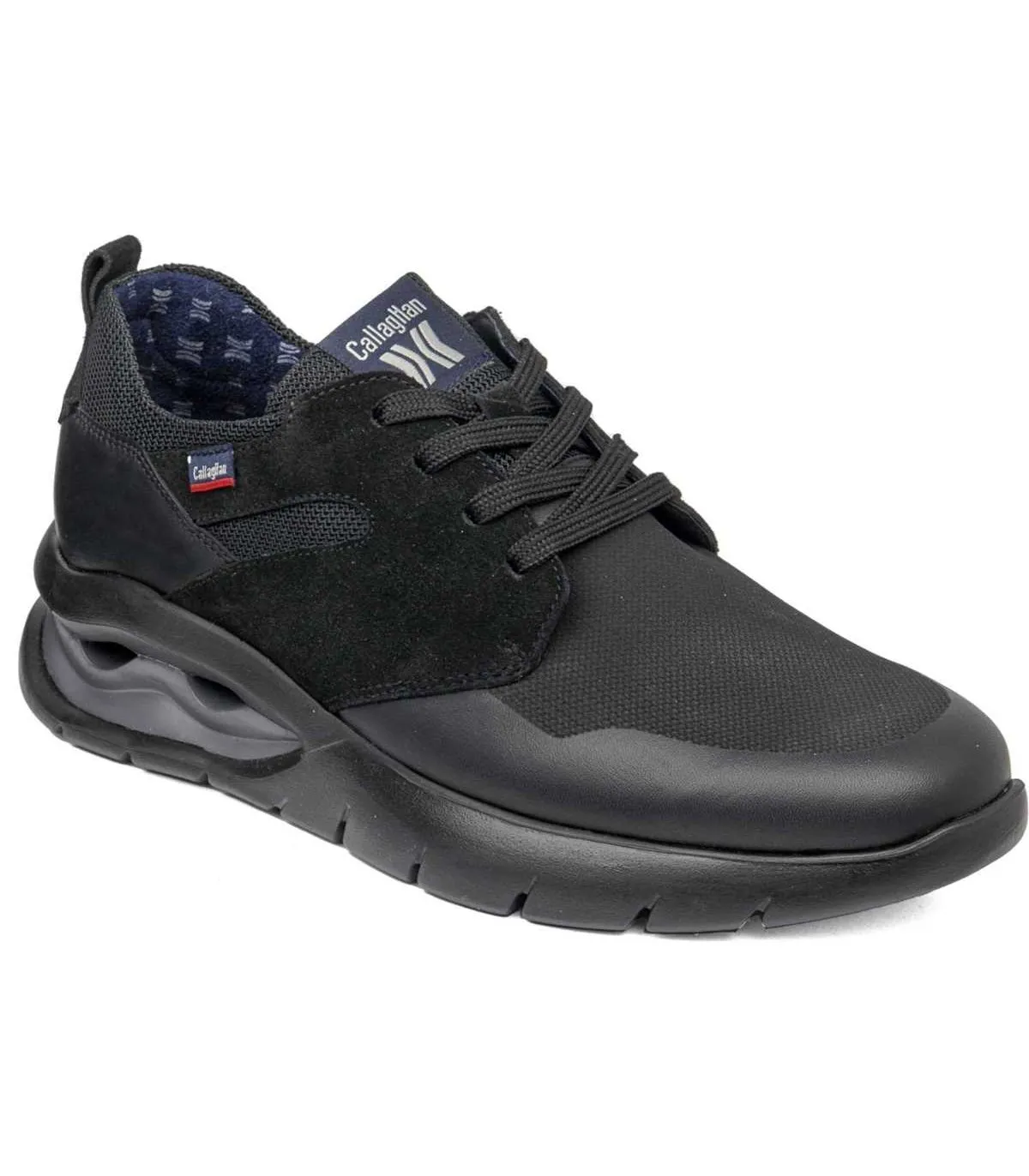 Deportivo para hombre en piel negra