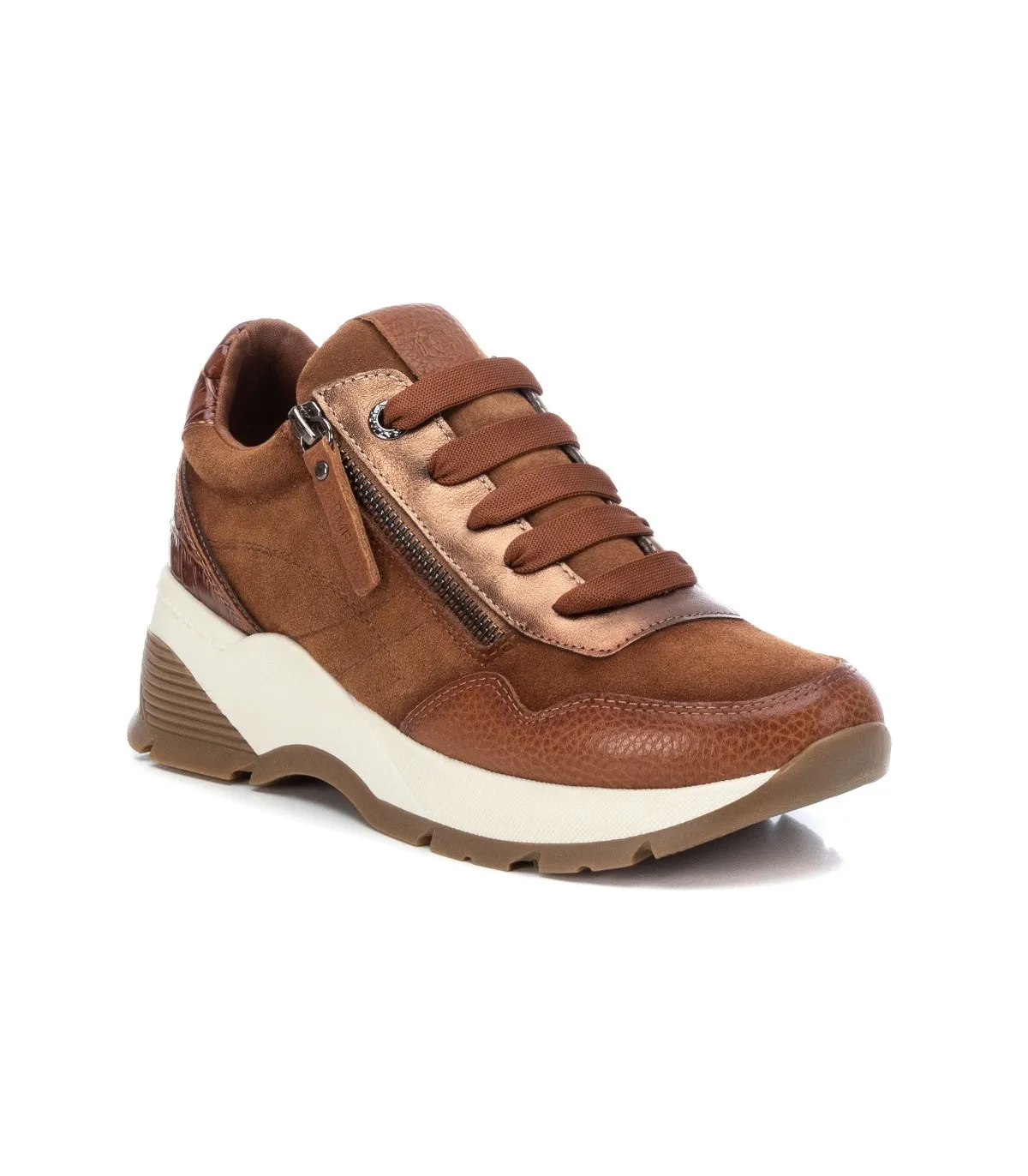 Deportivo para mujer en piel camel