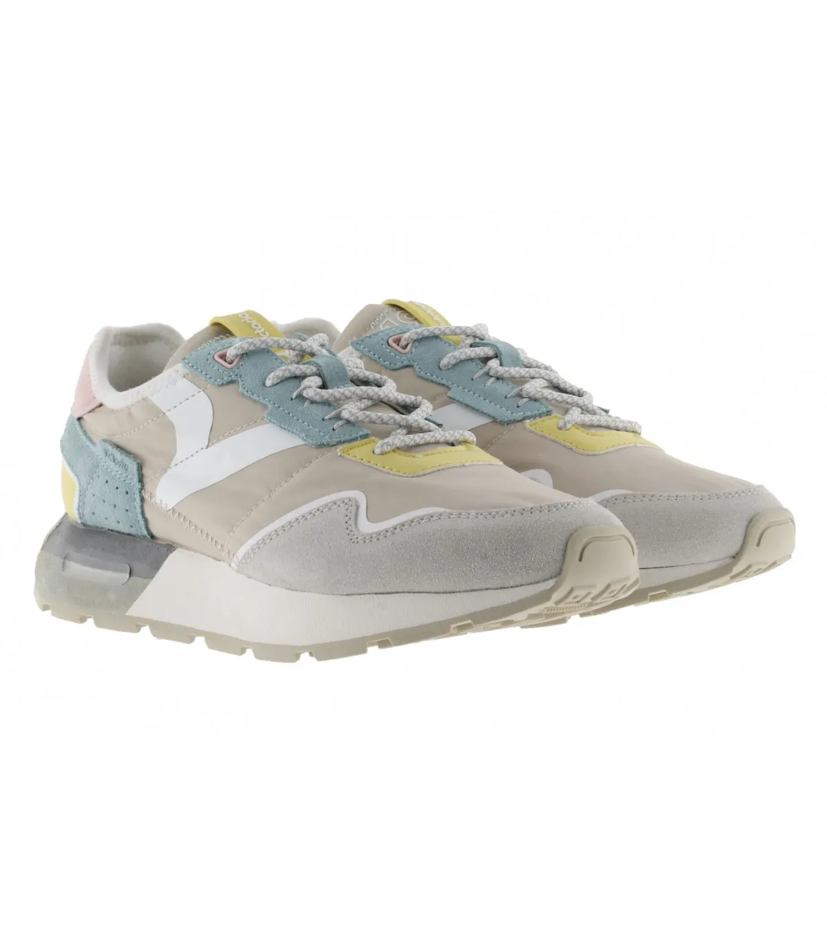 Deportivos beige para mujer