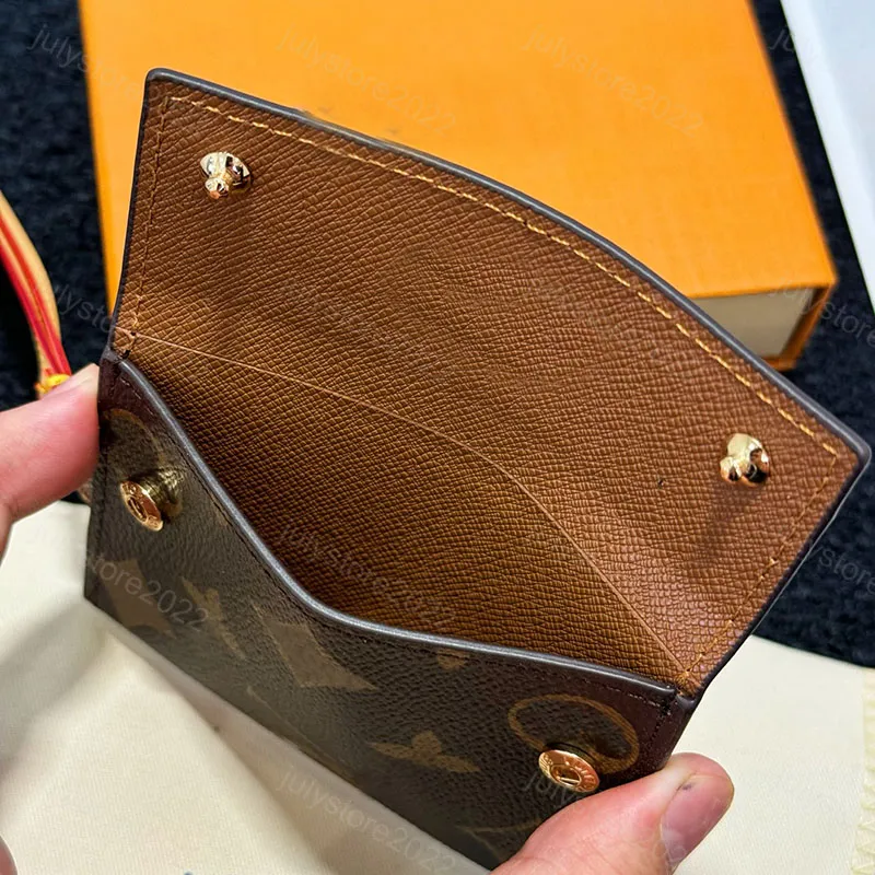 Diseñador PU Keychain Mujeres Permanuras para hombres PULA PARA BILLAS TIERRAS DE CARDIA DE CARDIA CON CONDICIÓN DE CONDICIÓN CO