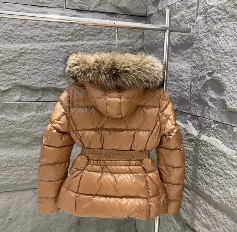 Diseñadora de mujer chaqueta de lujo Invierno Down Jackets Fur Coat
