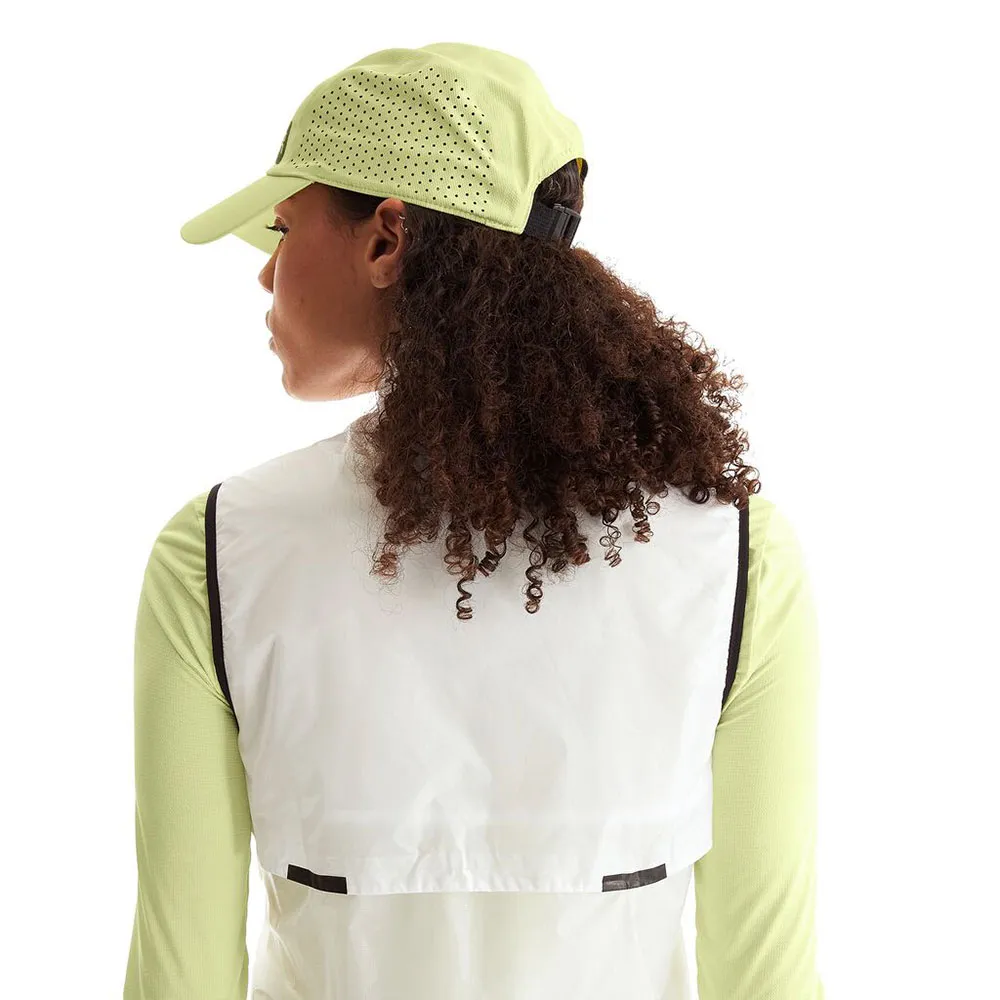 GORRA ON LIGHTWEIGHT CAP