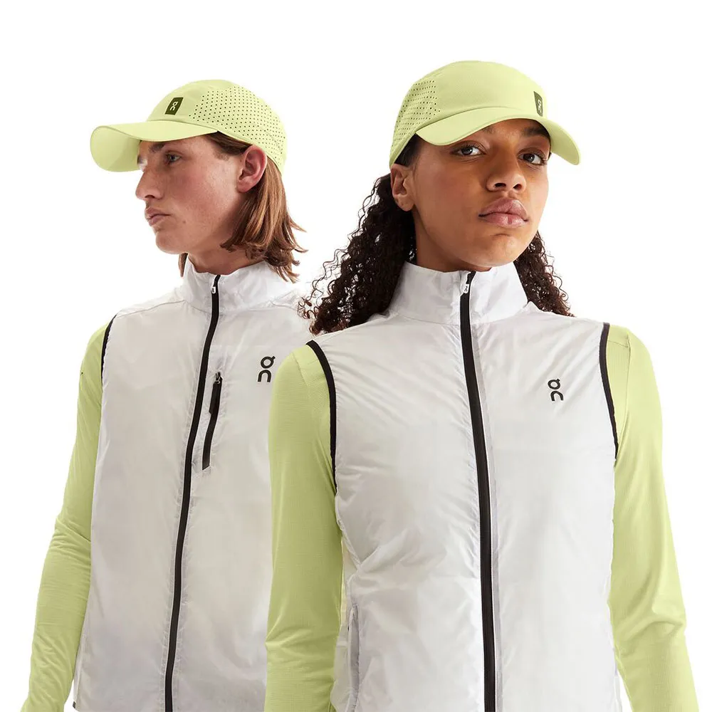 GORRA ON LIGHTWEIGHT CAP
