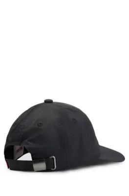 Gorra para niños con cinco paneles y etiqueta de logo