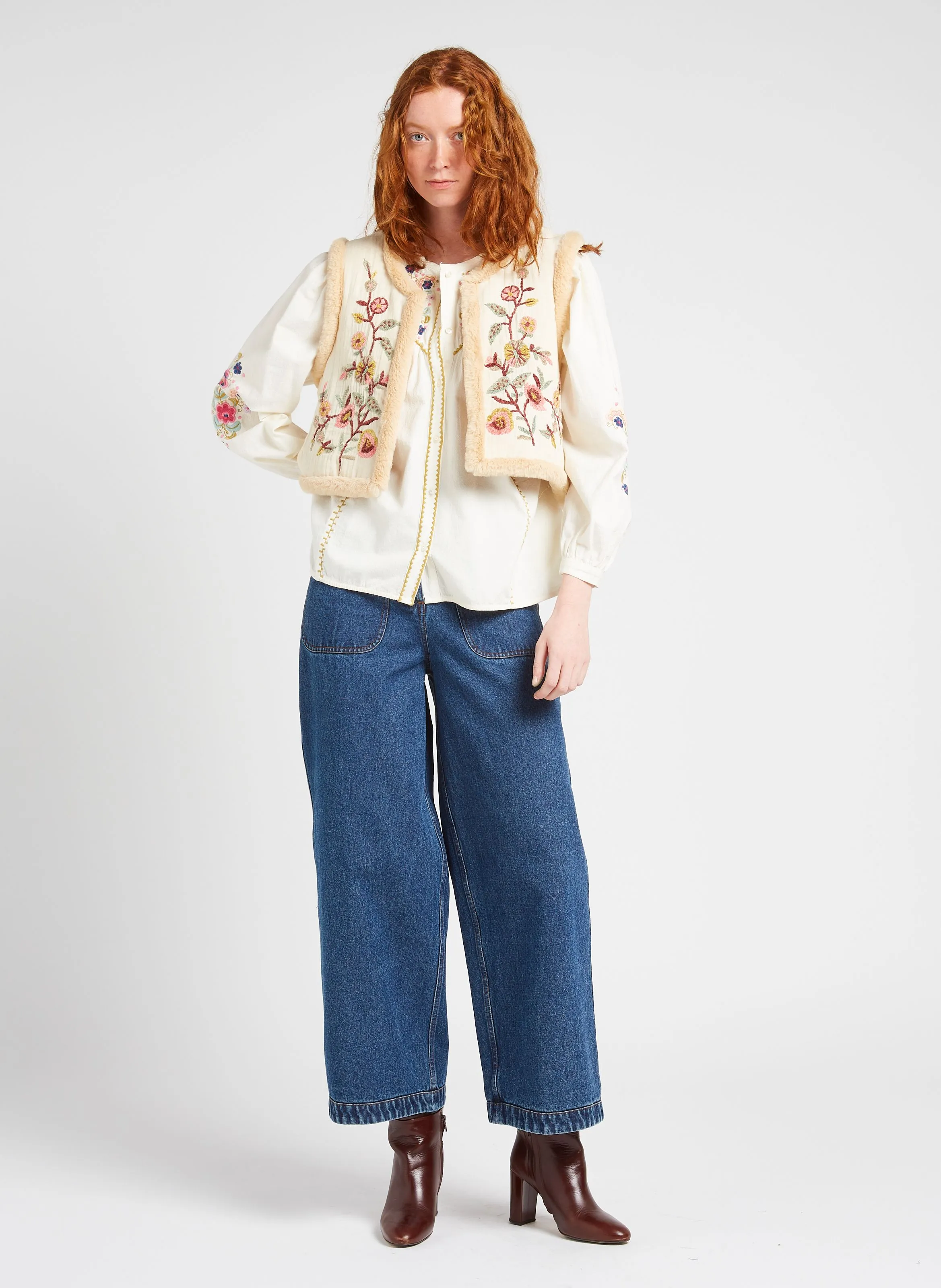 LOUISE MISHA RENEE  CHAQUETA REDONDA BORDADA DE ALGODóN ORGáNICO EN BEIGE