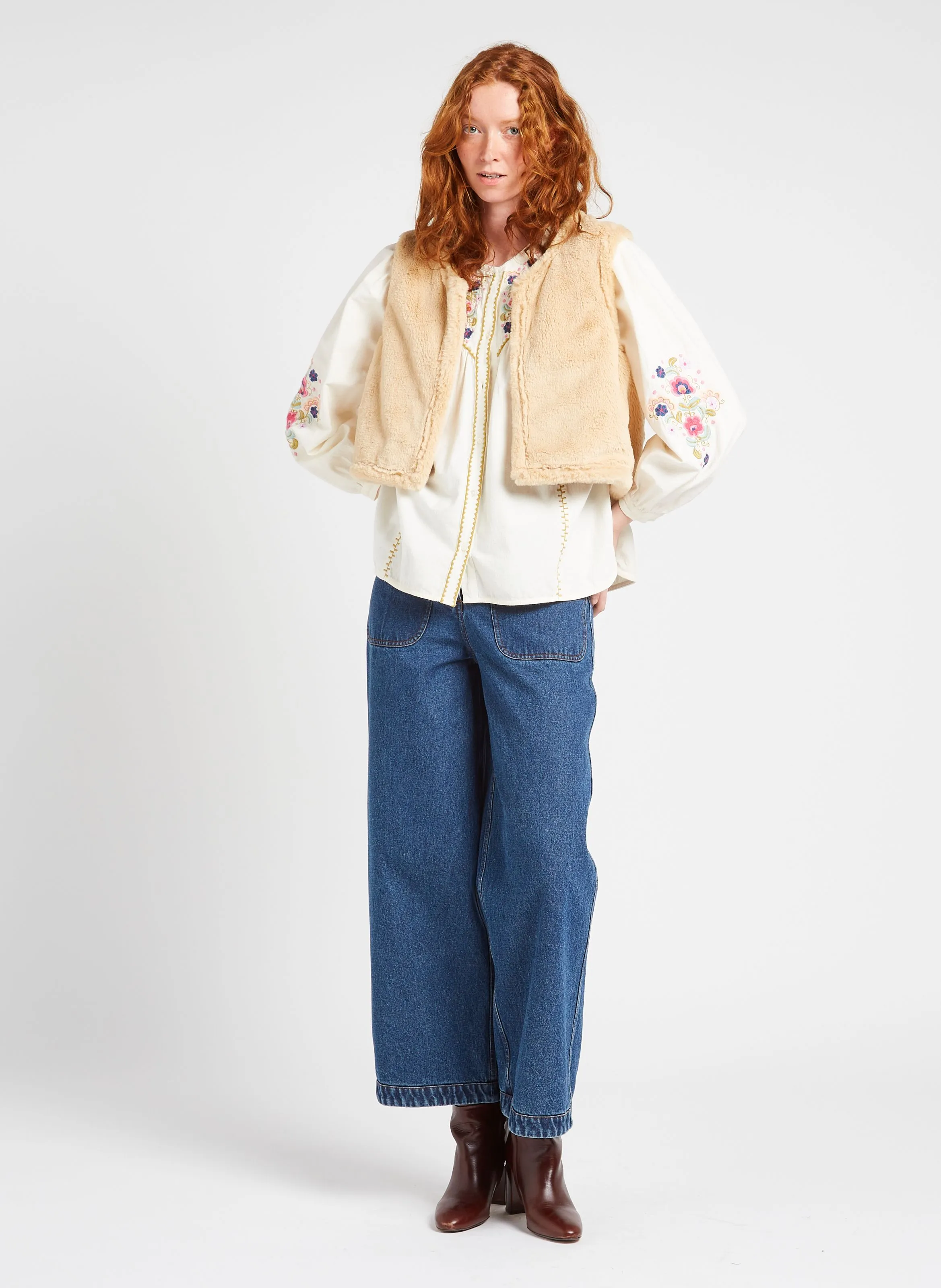 LOUISE MISHA RENEE  CHAQUETA REDONDA BORDADA DE ALGODóN ORGáNICO EN BEIGE