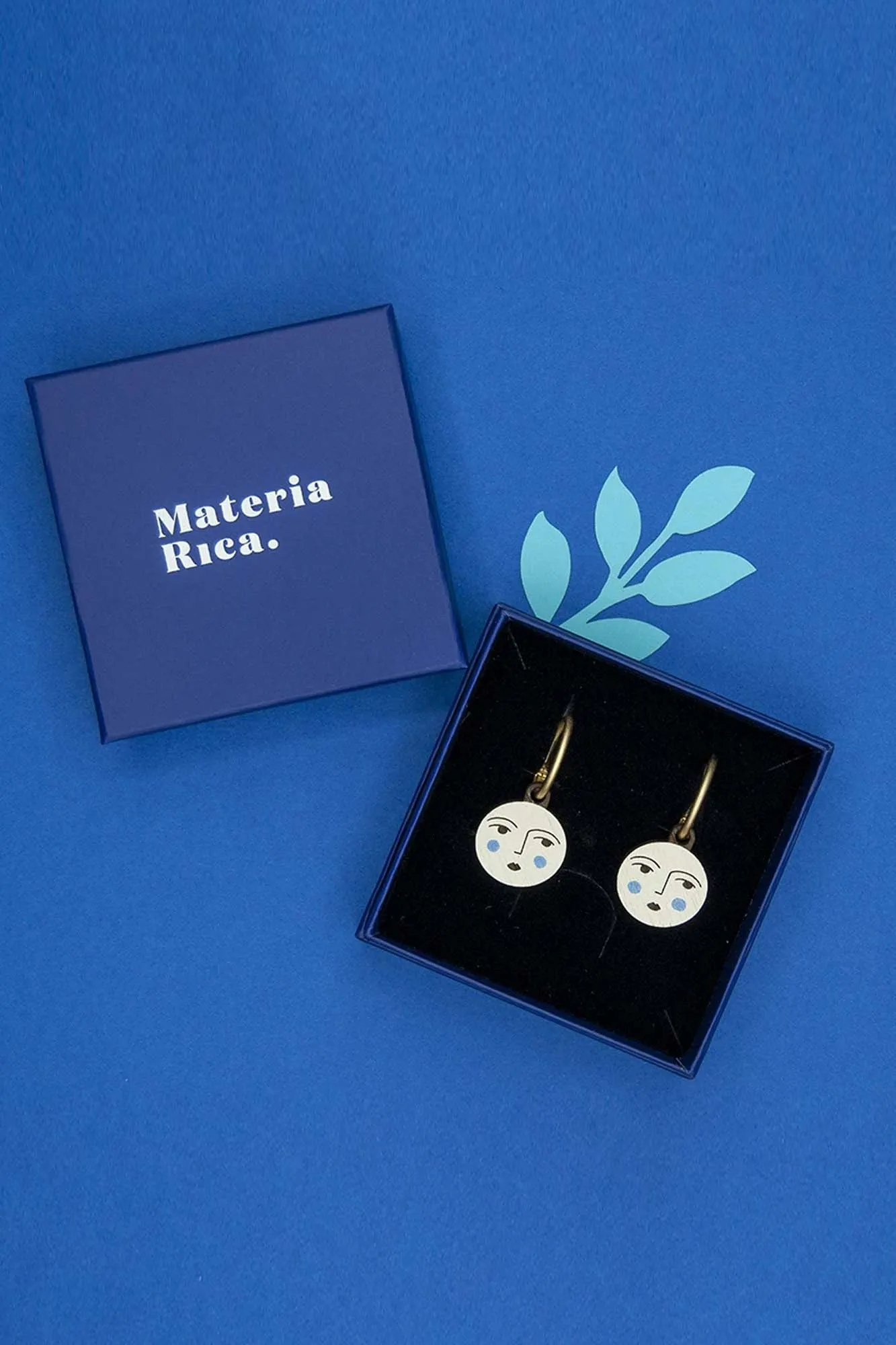 Materia Rica pendientes LUNA