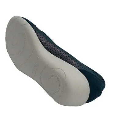 Merceditas mujer calado muy cómodo con velcro Doctor Cutillas en azul