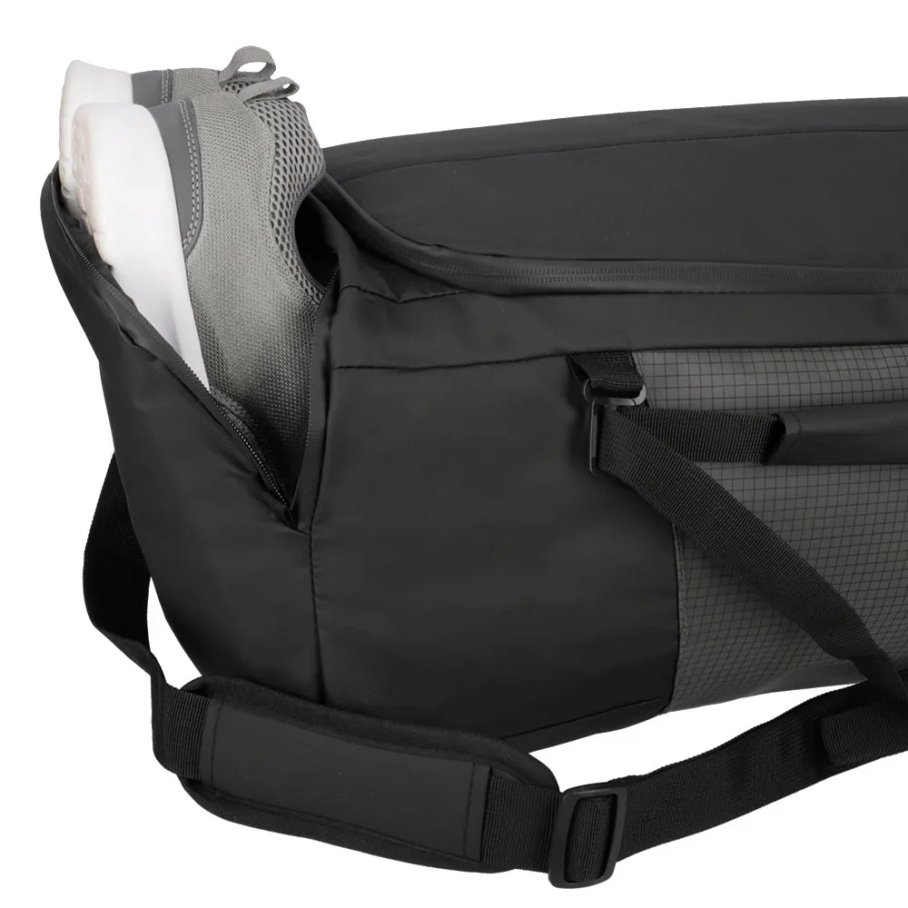 Mochila para laptop MOUNTAIN 15 negra convertible