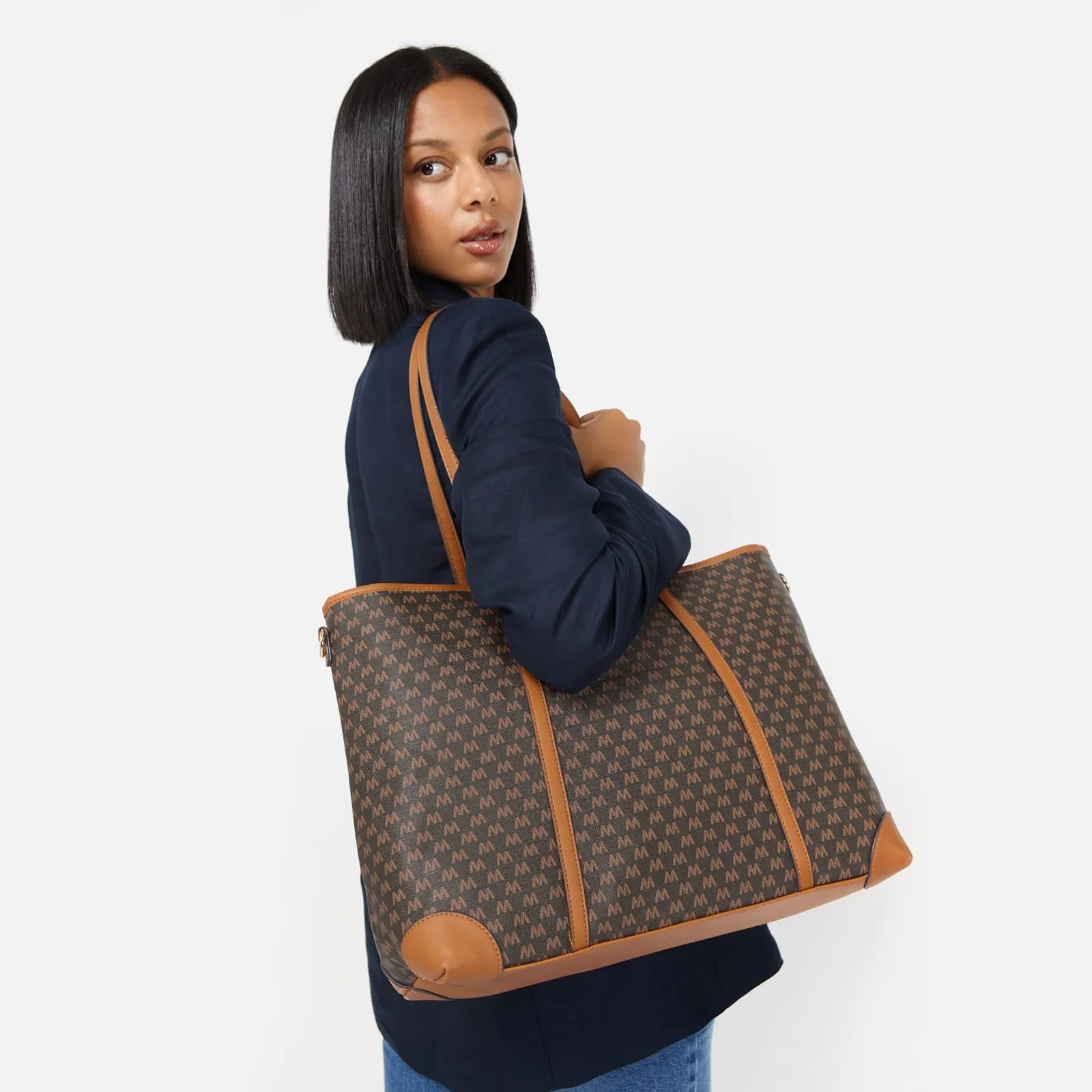 Monogrand bolso shopper grande estampado monogram con bolsillo para portátil (15)