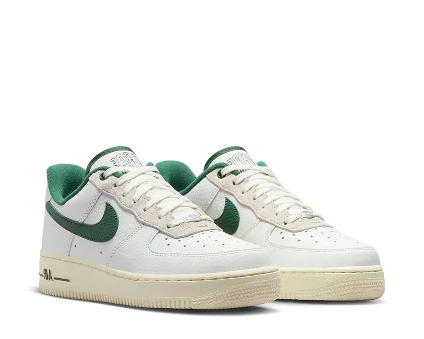 Nike Air Force 1 '07 LX W