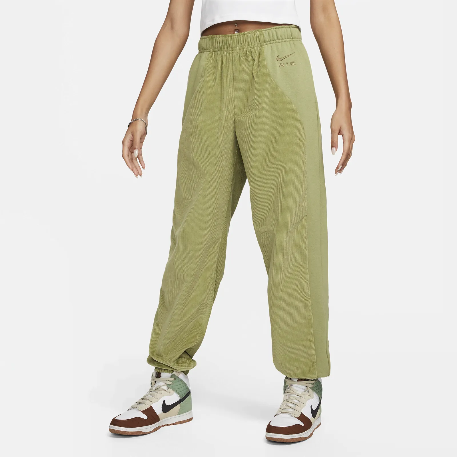 NIKE HIGHWAISTED CORDUROY
