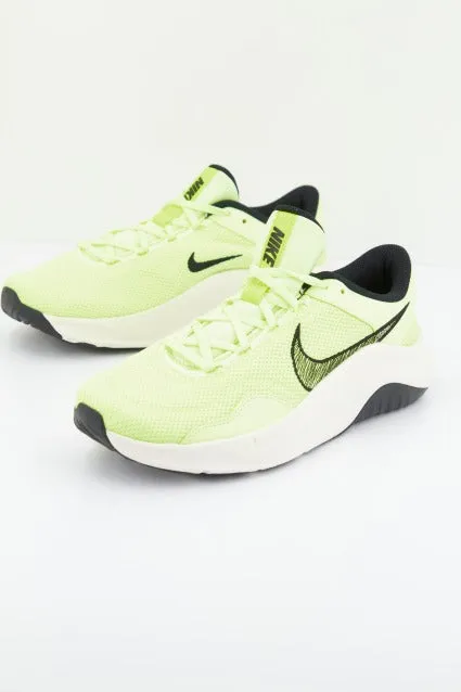 NIKE LEGEND ESSENTIAL 3 NN