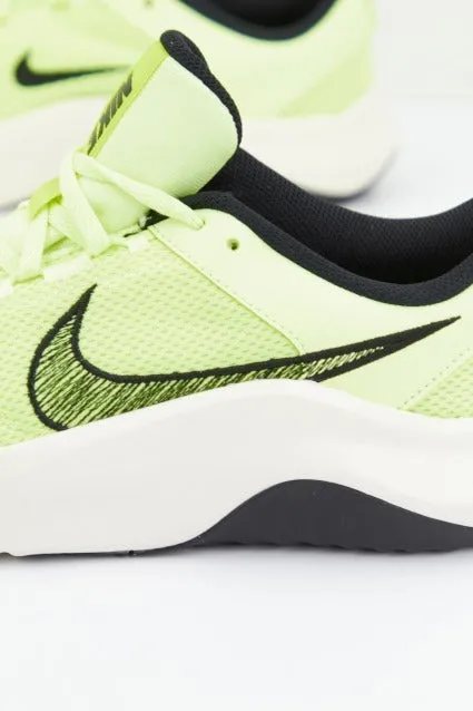 NIKE LEGEND ESSENTIAL 3 NN
