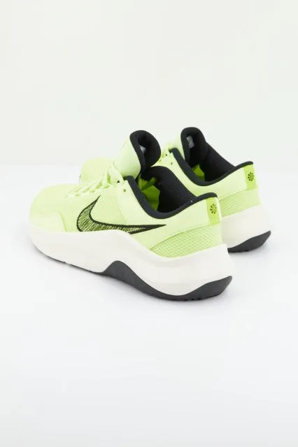 NIKE LEGEND ESSENTIAL 3 NN