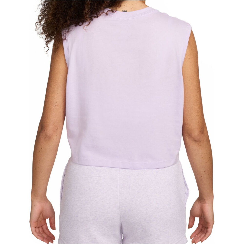 Nike SPORSTWEAR CLUB Camiseta Manga Corta Mujer