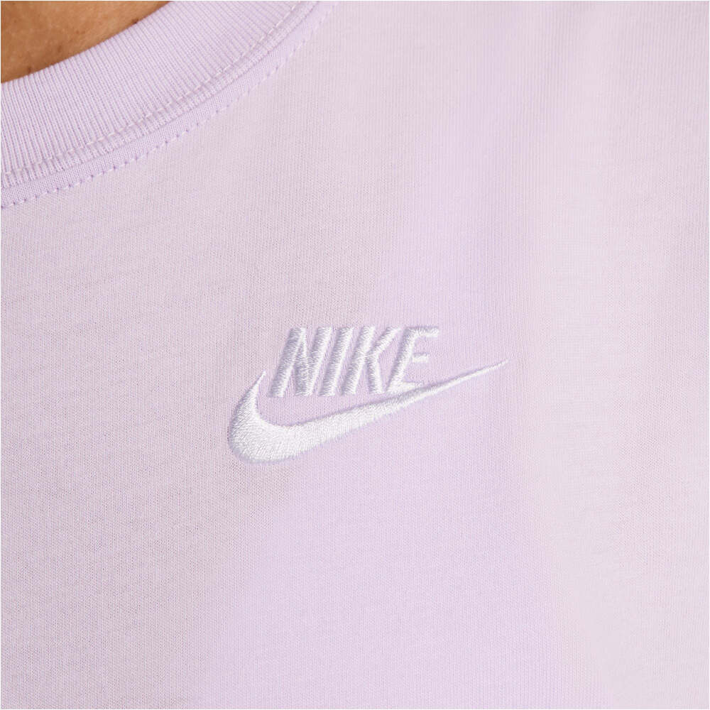Nike SPORSTWEAR CLUB Camiseta Manga Corta Mujer