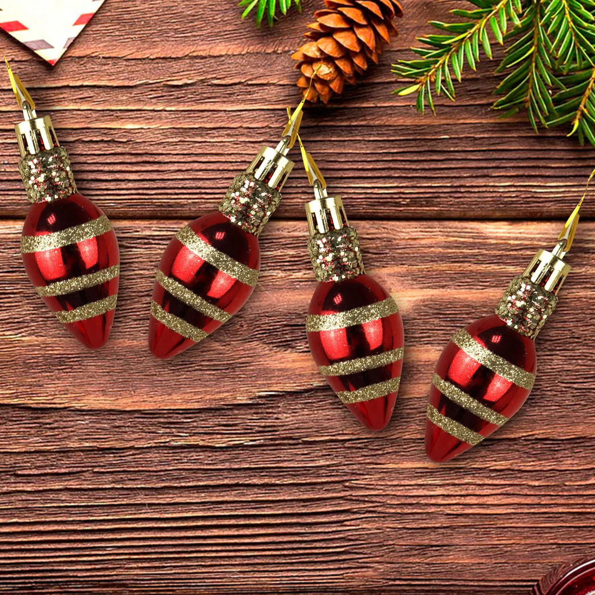 Ornamento en Forma de Bombilla color Rojo, 4pzas