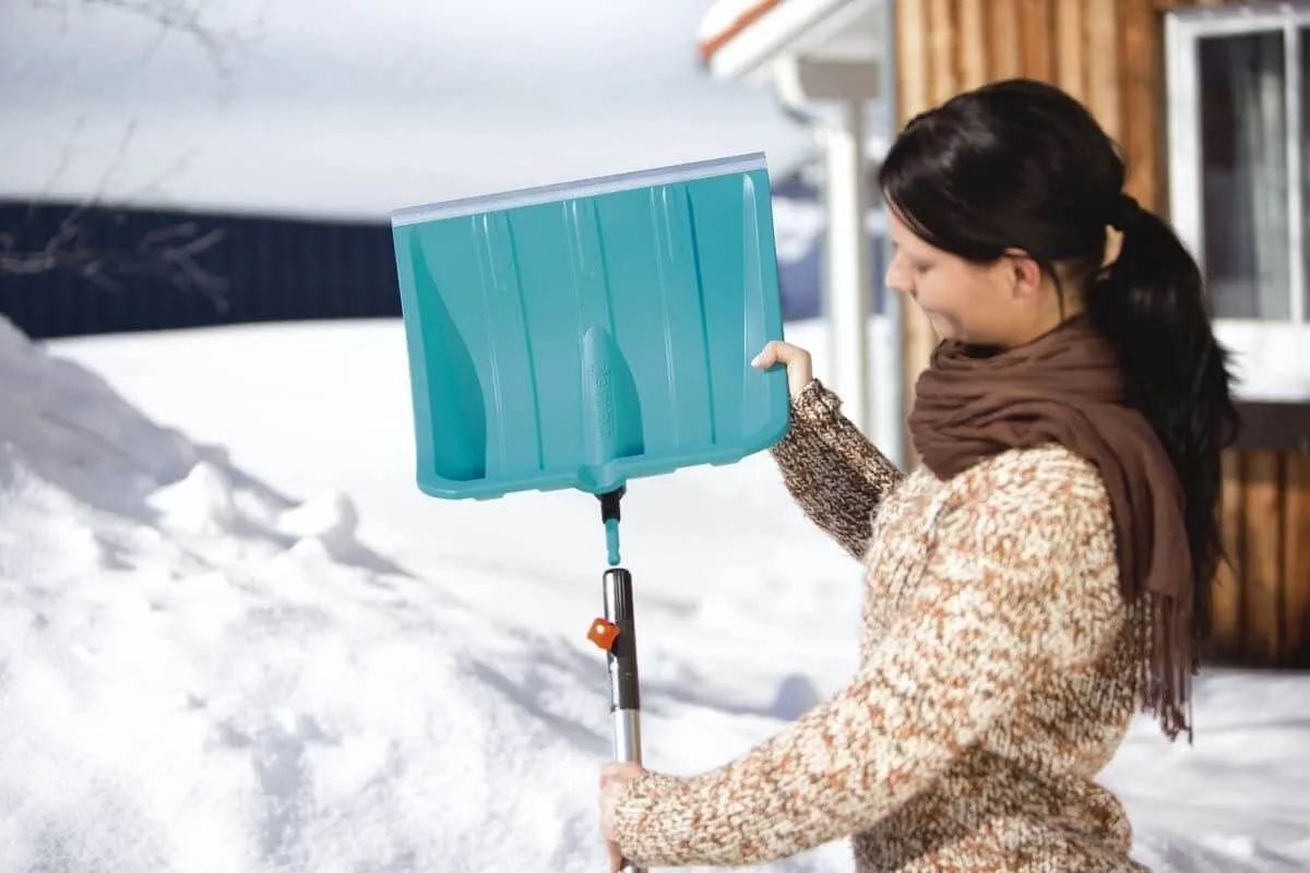 PALA PARA NIEVE CON RASQUETA DE ALUMINIO 40CM COMBISYSTEM ES 40 GARDENA 324220
