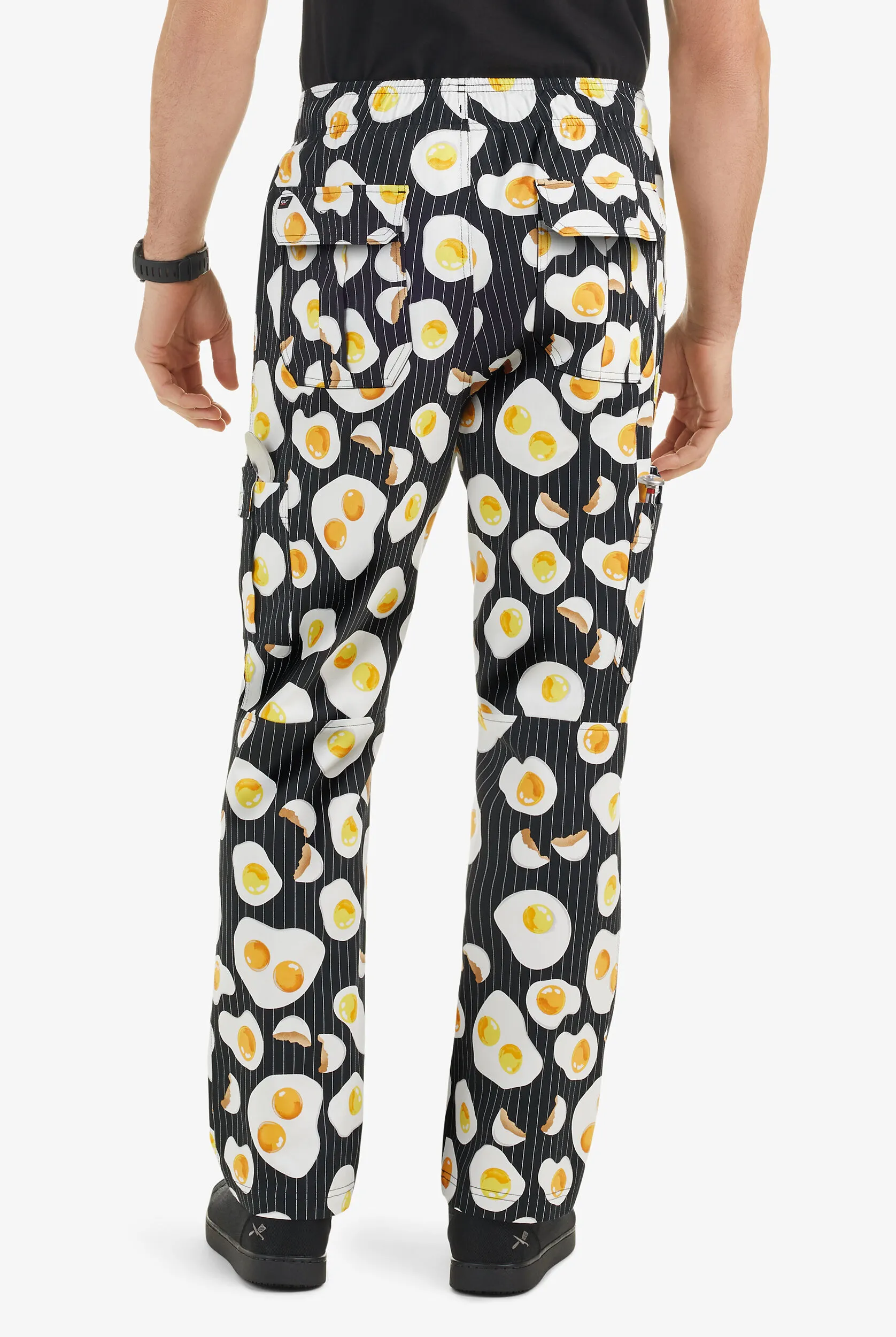 Pantalón estampado de gastronomía UA CHEF™ Eggspected con 7 bolsillos para hombre
