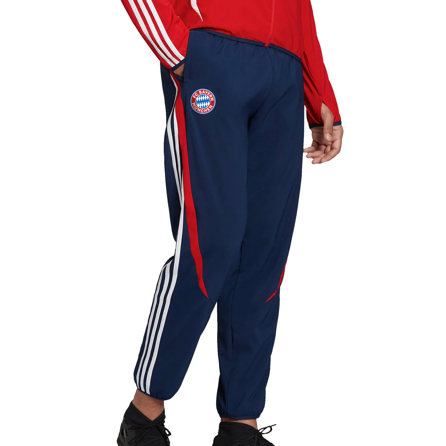 Pantalón adidas Bayern TeamGeist Woven