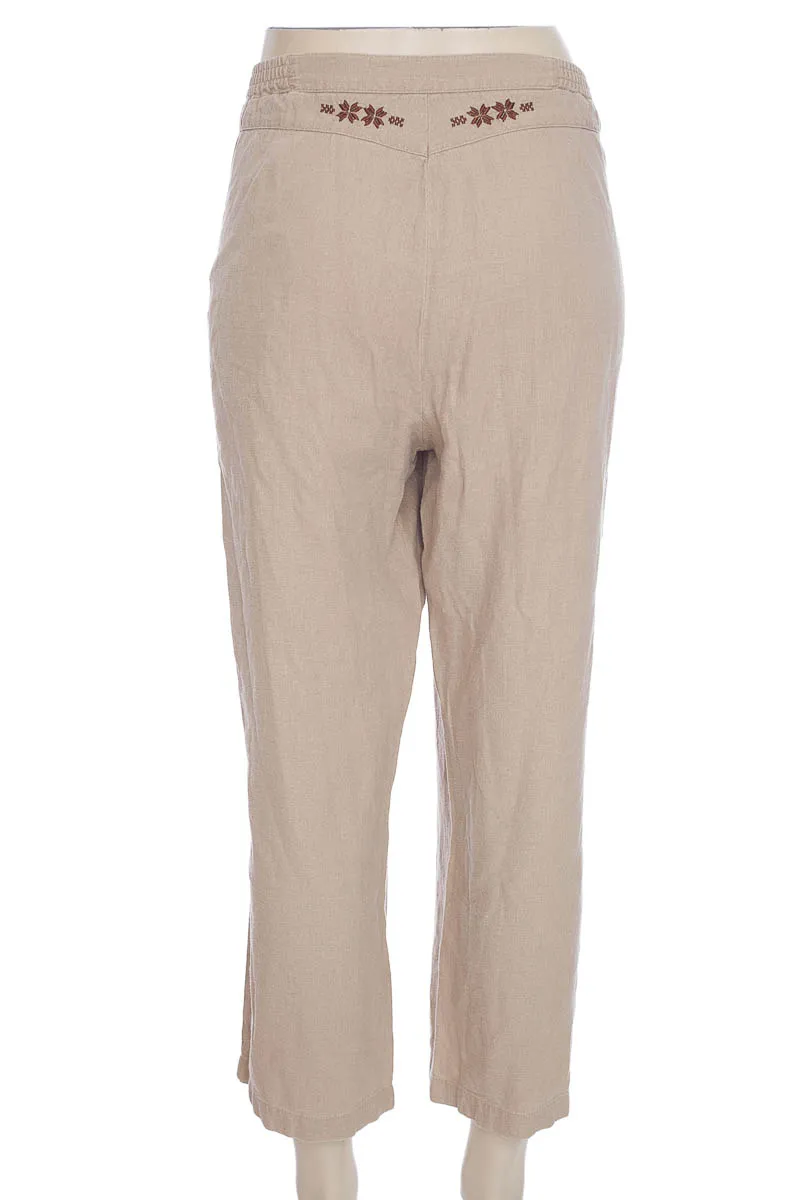 PANTALóN COLOR BEIGE  AMADEVS