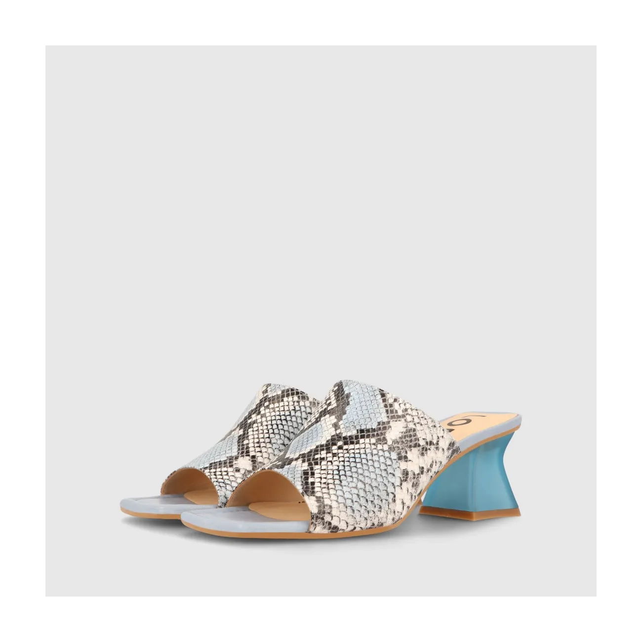 SANDALIAS AZULES MIN3005SR