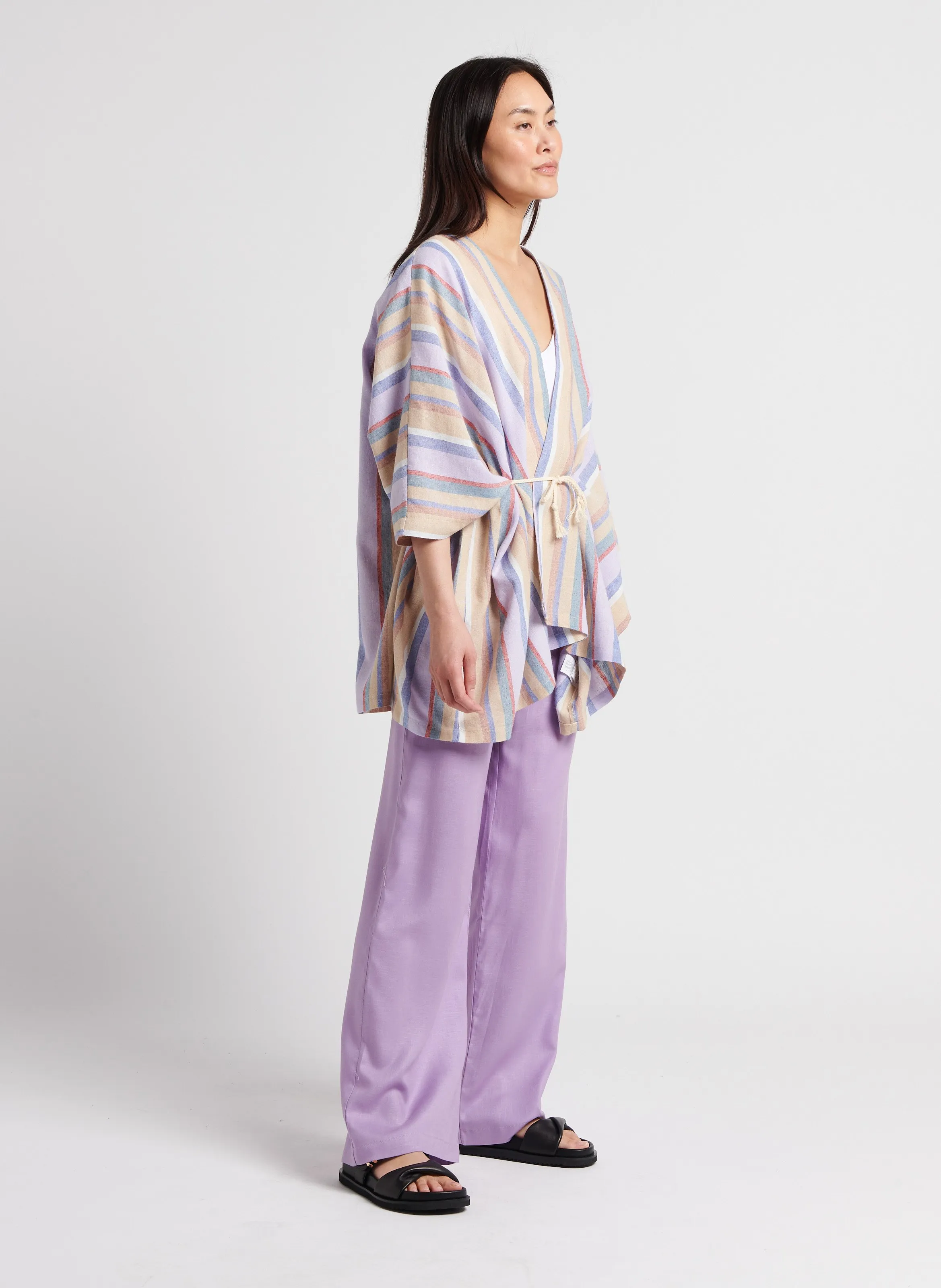 THE KORNER Pantalón ancho en violeta