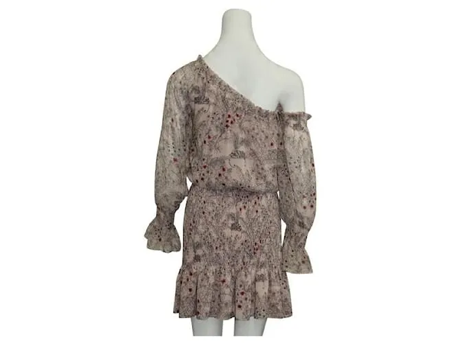 Vestido rosa con hombros descubiertos y estampado floral de Alexis 